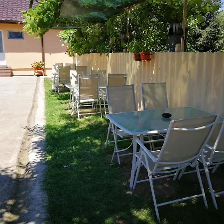 Pensiunea Socrita Гостевой дом 3*