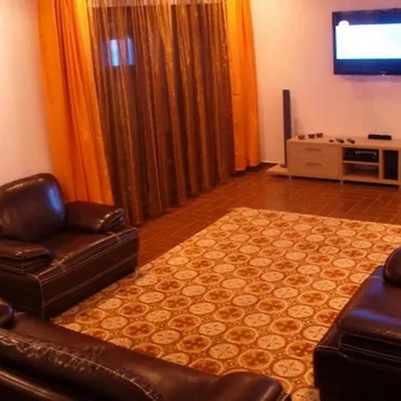 ゲストハウス Pensiunea Socrita