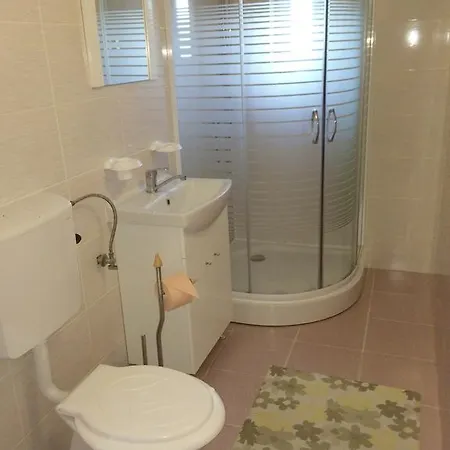 Pensiunea Socrita 3*